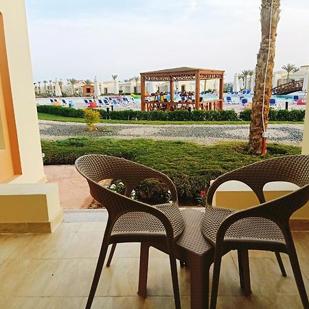 Amarina Queen Resort & Aqua Park Marsa Alem Dış mekan fotoğraf