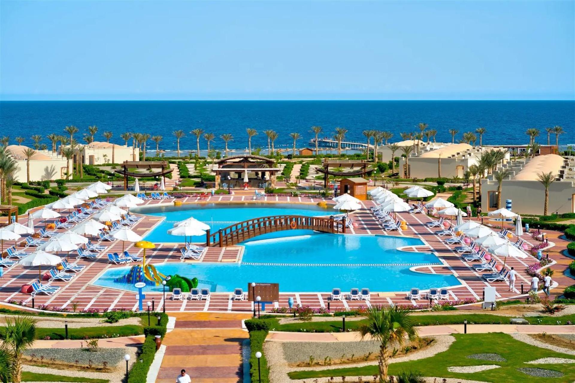 Amarina Queen Resort & Aqua Park Marsa Alem Dış mekan fotoğraf