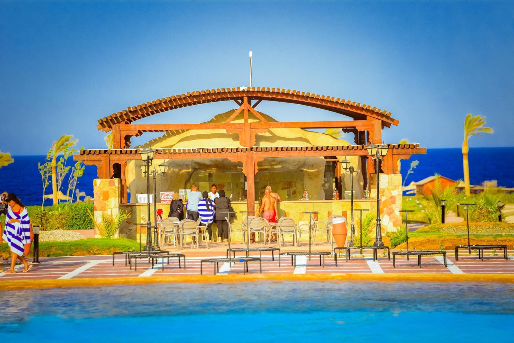 Amarina Queen Resort & Aqua Park Marsa Alem Dış mekan fotoğraf