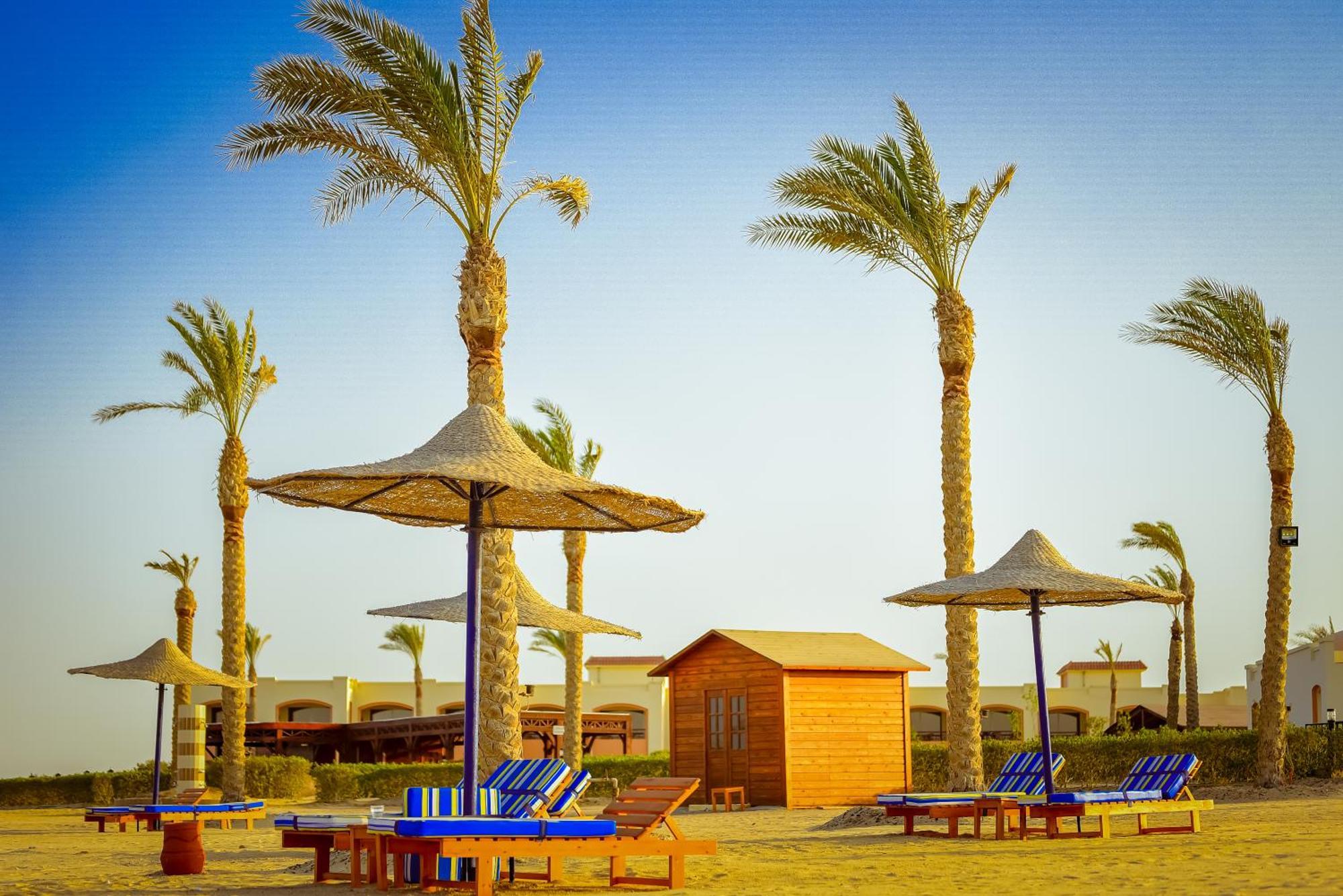 Amarina Queen Resort & Aqua Park Marsa Alem Dış mekan fotoğraf